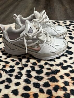 Nike White Sneakers with Pink Accent Swoosh